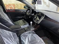 تويوتا أفالون